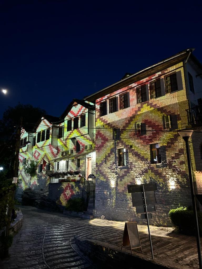 Bed And Breakfast Kotoni Gjirokaster Bagian luar foto
