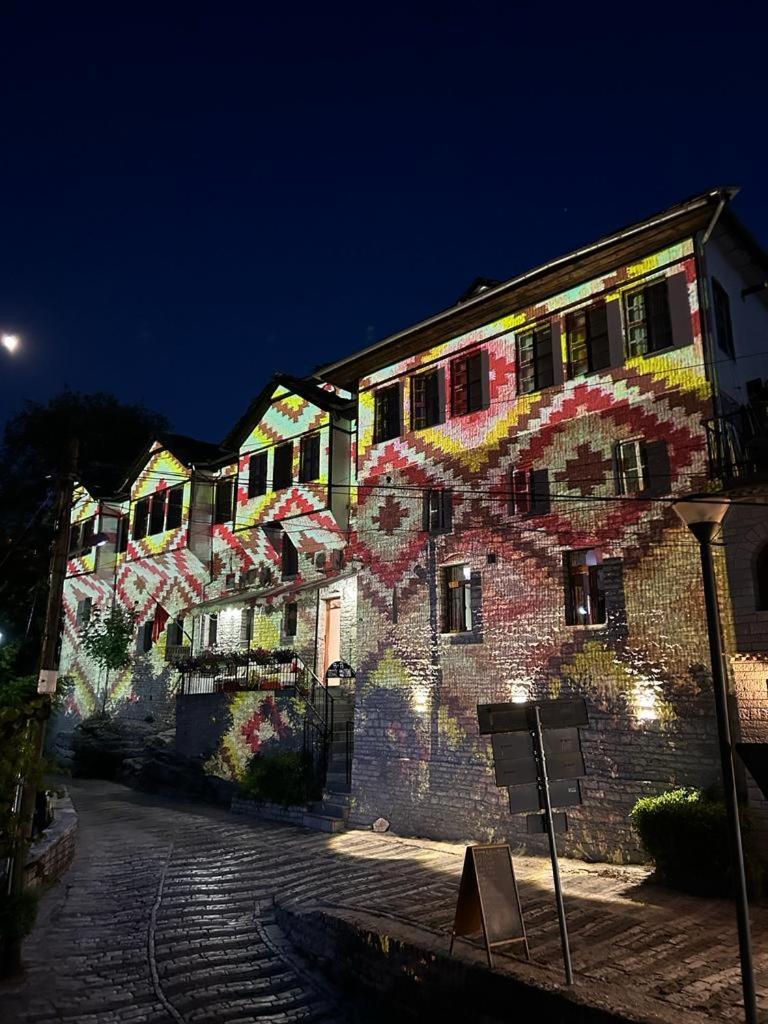 Bed And Breakfast Kotoni Gjirokaster Bagian luar foto
